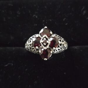 Vintage Pranda Sterling Silver 925 Garnet Ring Size 9 Ornate filigree band